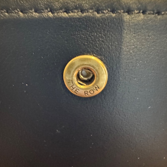 The Row Oregon Large Raffia Shopper - Picture 7 of 10